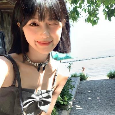岸边露伴卢浮宫之行